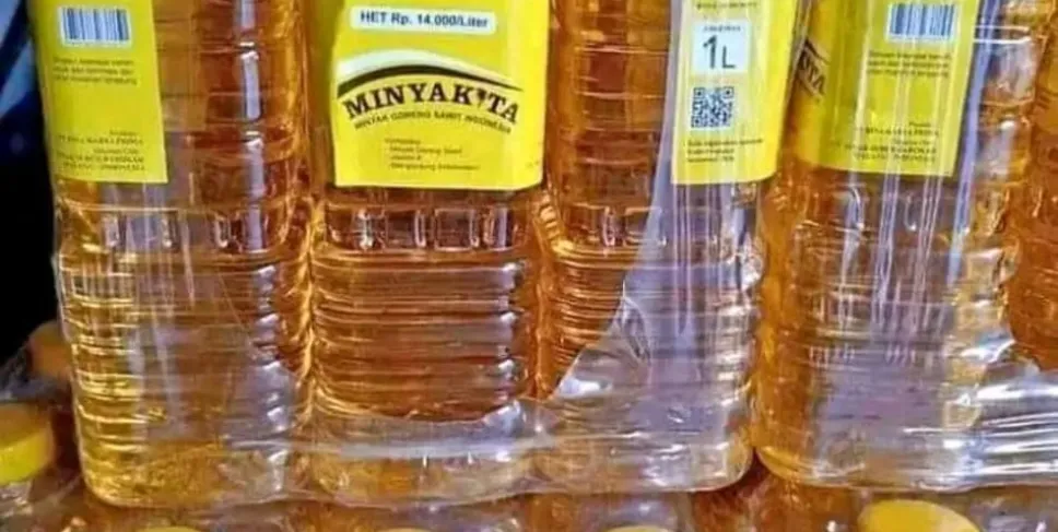 Harga Minyak Goreng di Pasar Kutau Bengkulu Selatan Alami Kenaikan Jelang Libur Nataru. Foto: Aan/Siberbengkulu.co